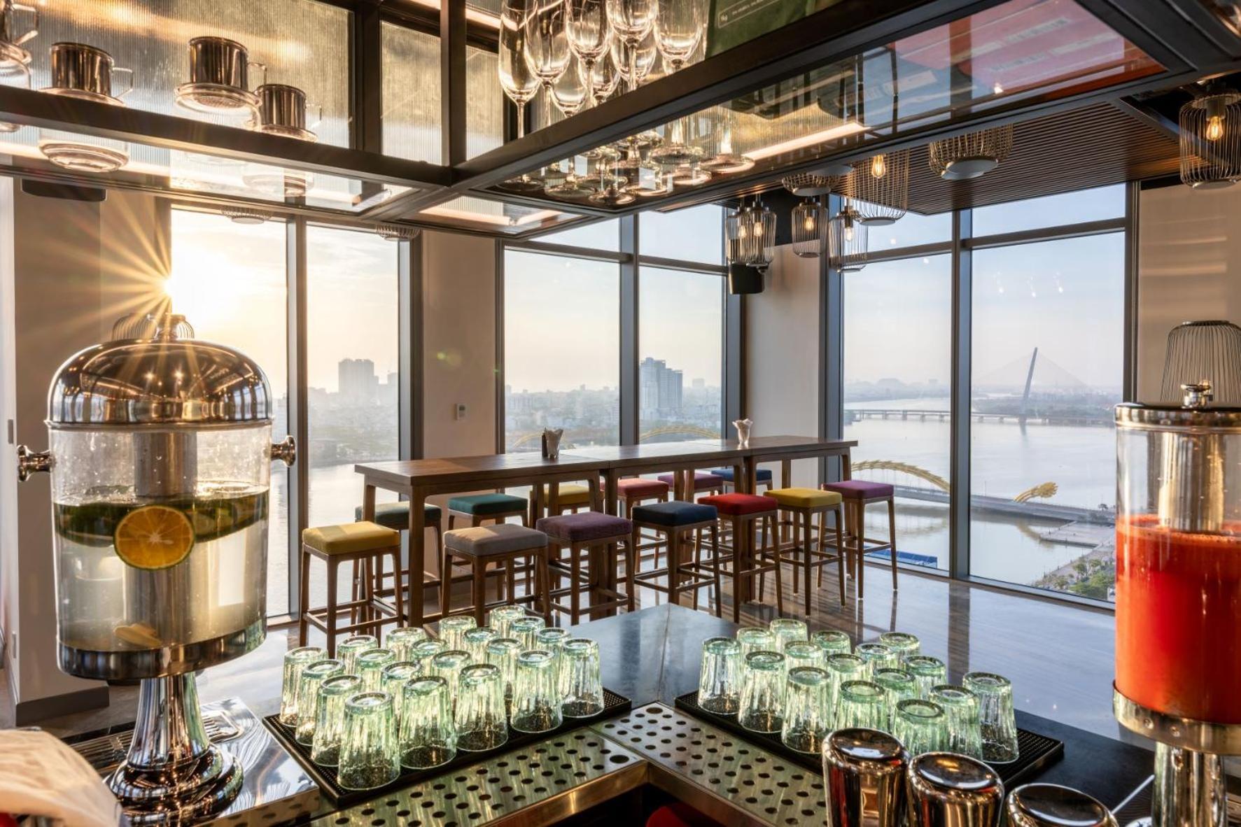 Wink Hotel Danang Centre - 24Hrs Lifestyle Stay Esterno foto